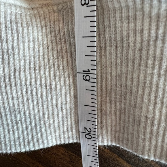 Fabletics Heather Cream Quarter-Zip and jogger sweatsuit, size small, EUC - Picture 3 of 15